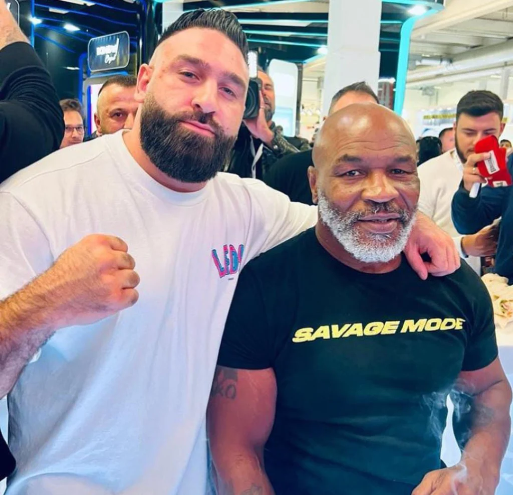 Sian G und Ronnie Coleman