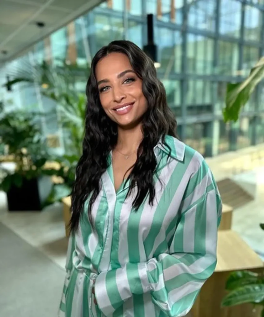 Amira Pocher Herkunft