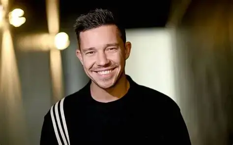 Biografie von Nico Santos