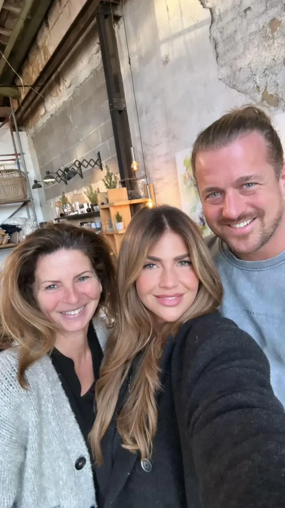 Biografie von Nicole Johag