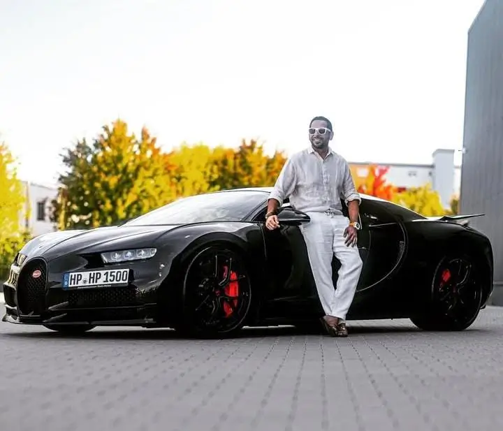 Omid Mouazzen Vermögen