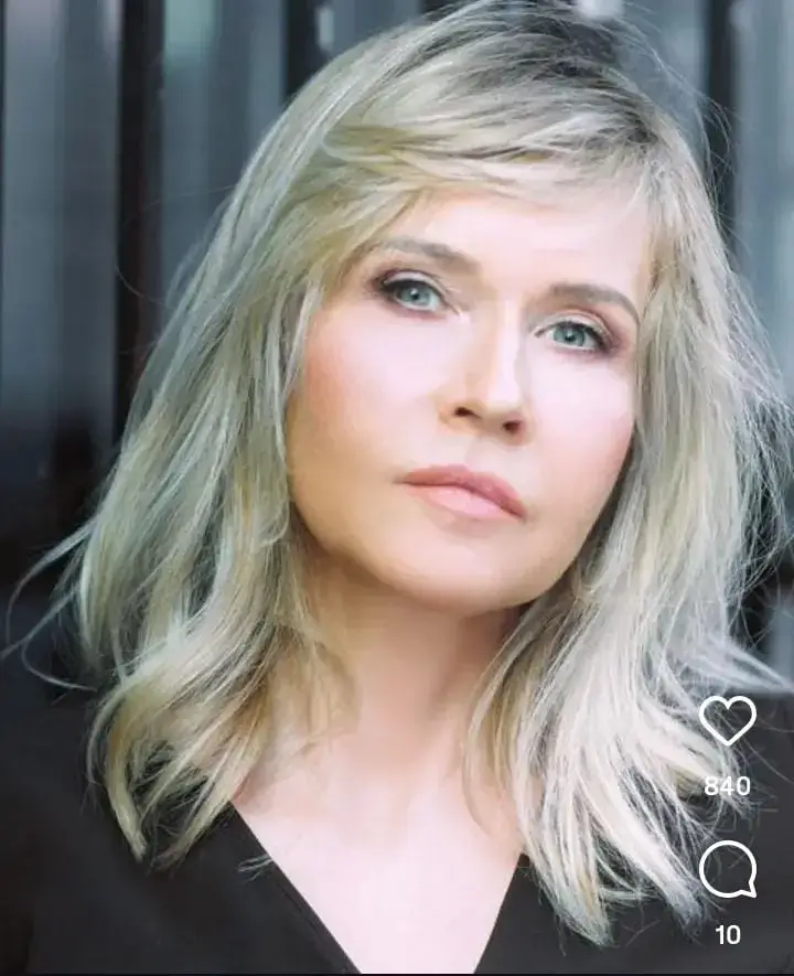 Biografie-von Anica Dobra