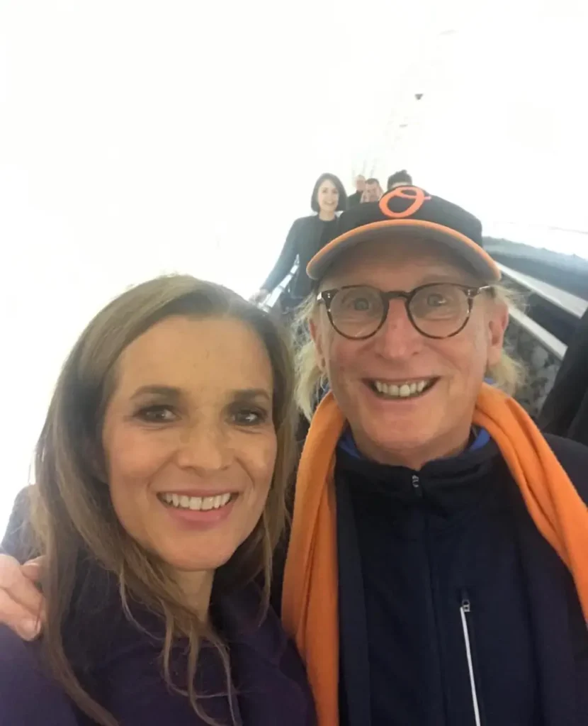 Julia Niharika familie