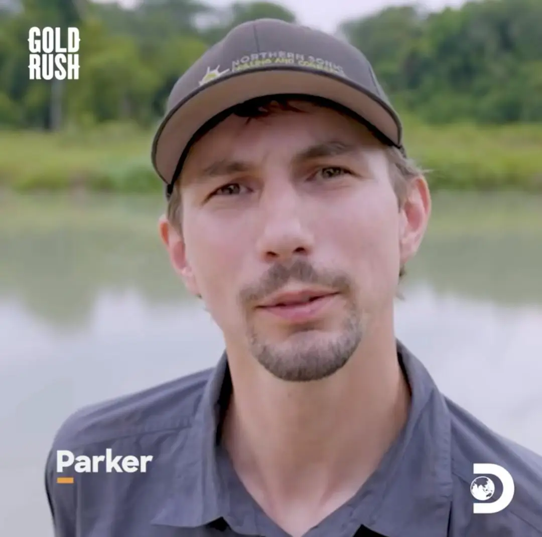 parker schnabel girlfriend